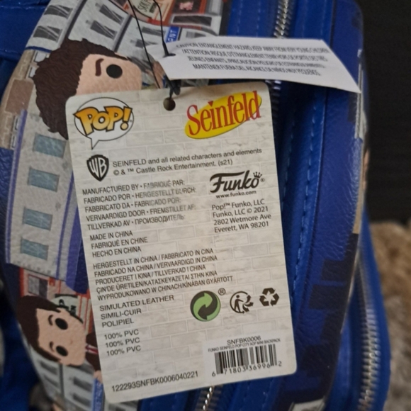 FUNKO POP! SEINFELD MINI BACKPACK AOP NWT - Picture 8 of 8